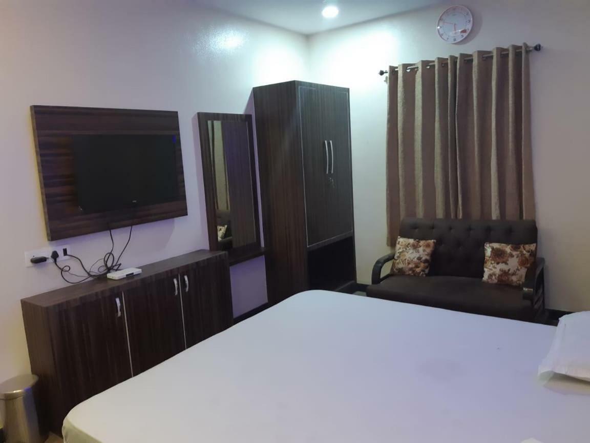 Hotel Midtown & Restaurant Jhunjhunu المظهر الخارجي الصورة