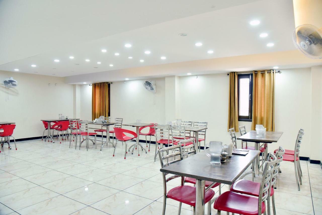 Hotel Midtown & Restaurant Jhunjhunu المظهر الخارجي الصورة